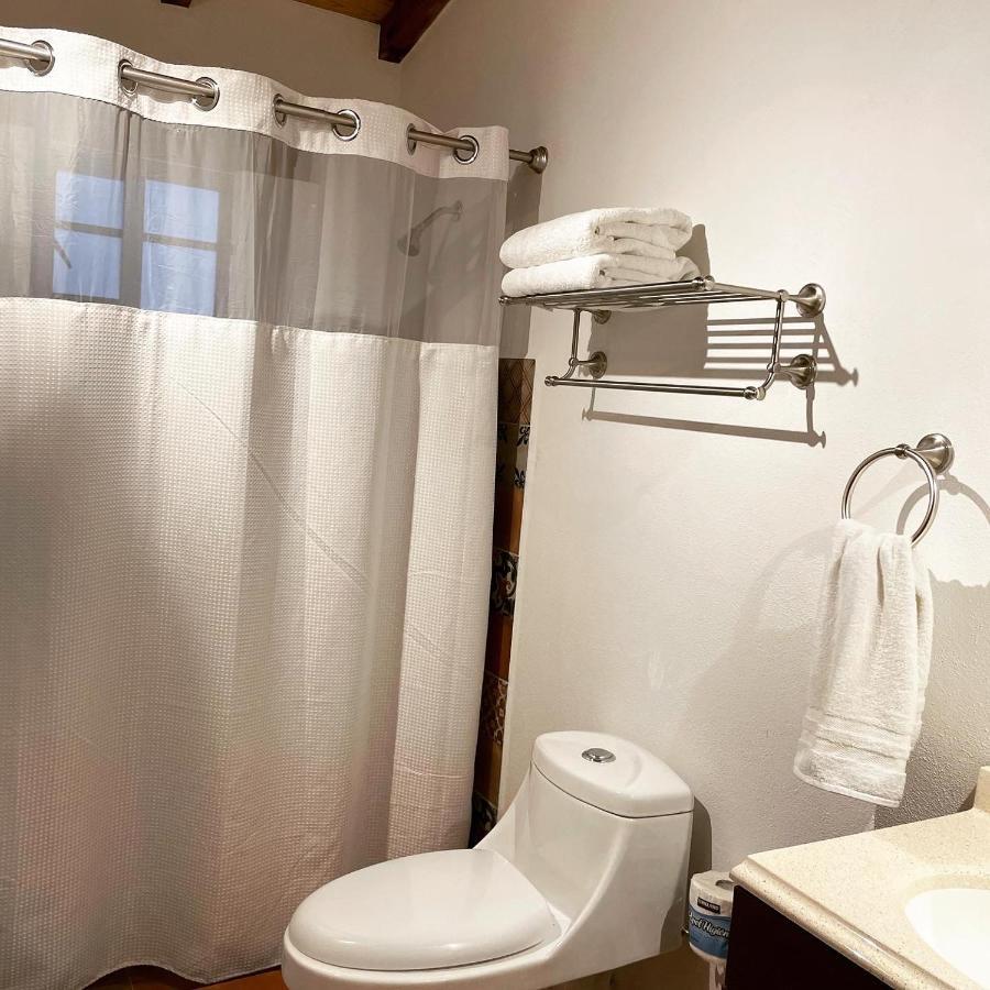 Cabanas Boutique Villasenor Pet And 420 Friendly Уаска-де-Окампо Экстерьер фото